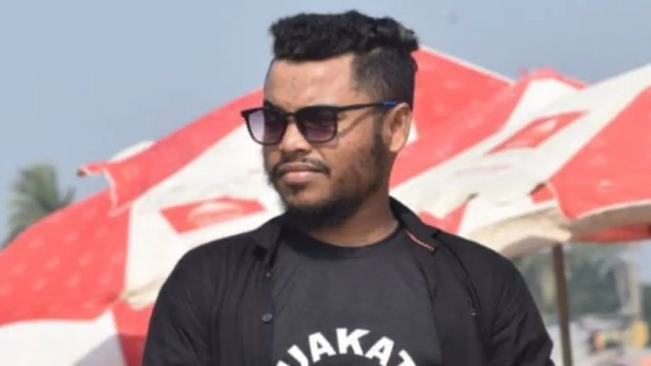 বিকাশকর্মীকে কুপিয়ে সাড়ে ১৬ লাখ টাকা ছিনতাই