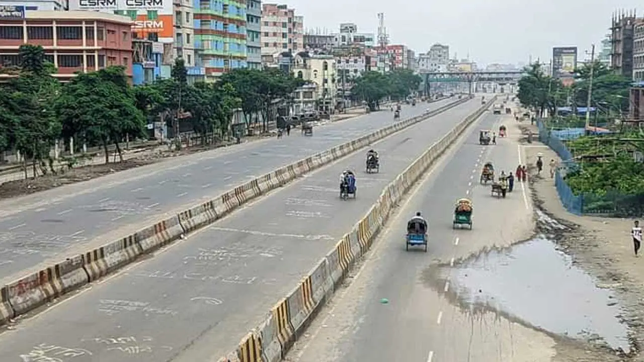 ঢাকার প্রবেশপথ শনির আখড়া ফাঁকা