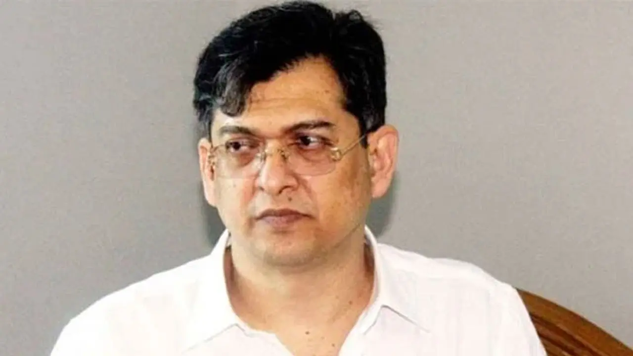 ট্রাভেল পাস পেলেন সালাহউদ্দিন, কবে ফিরবেন জানে না বিএনপি