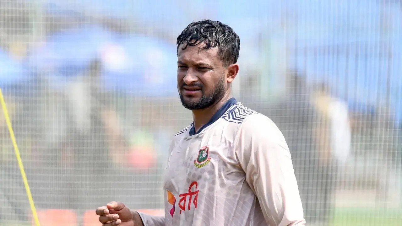 হত্যা মামলার আসামি সাকিব কি ক্রিকেট খেলতে পারবেন?
