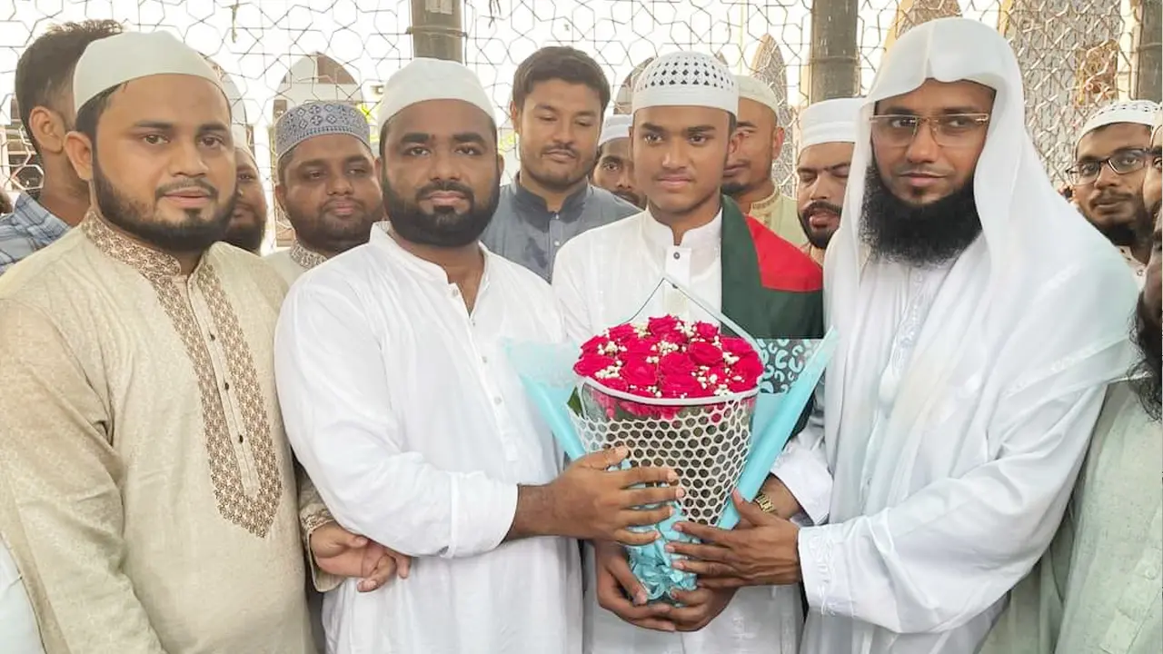 হাফেজ আনাসকে শিবিরের শুভেচ্ছা