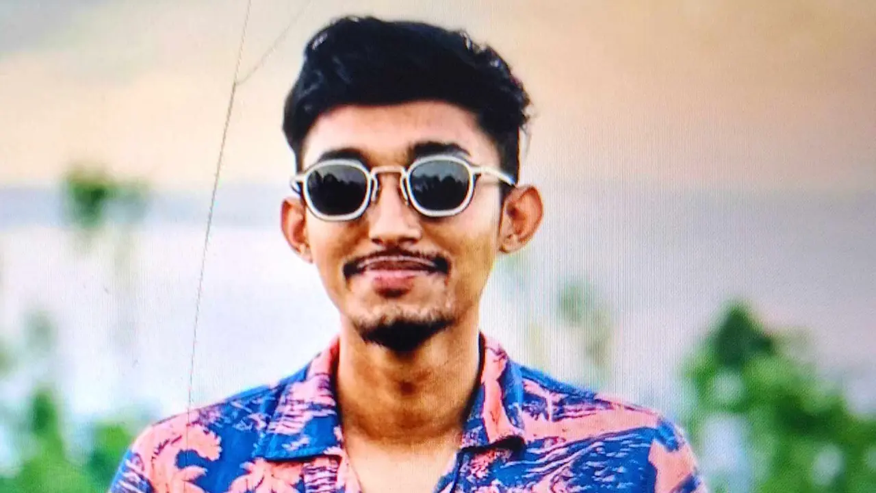 রাজধানীতে মোটরসাইকেল দুর্ঘটনায় আহত শিক্ষার্থীর মৃত্যু