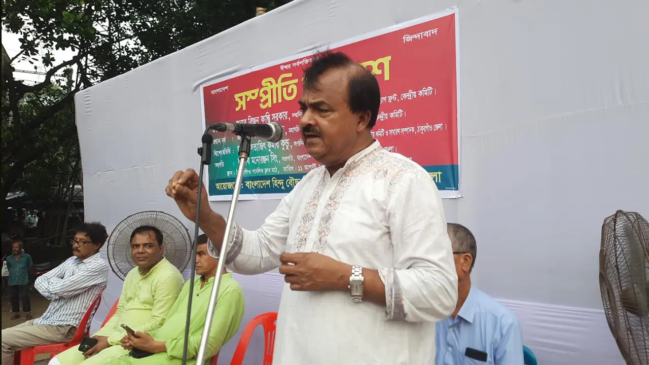 ‘হিন্দুদের ওপর ভর করে আ.লীগ রাস্তায় নামতে চাচ্ছে’