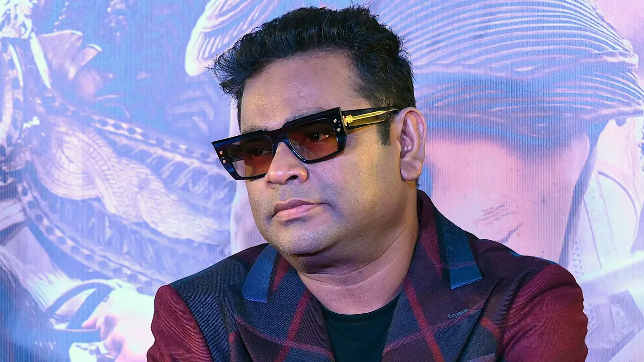 সংগীতকে বিদায় জানাচ্ছেন এ আর রহমান?