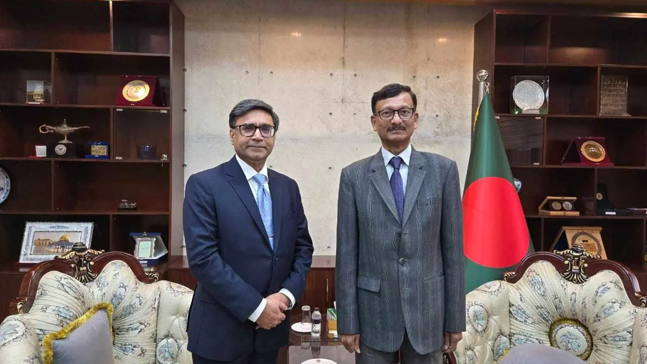 পররাষ্ট্র মন্ত্রণালয়ে ভারতের পররাষ্ট্র স‌চিব বিক্রম মি‌শ্রি