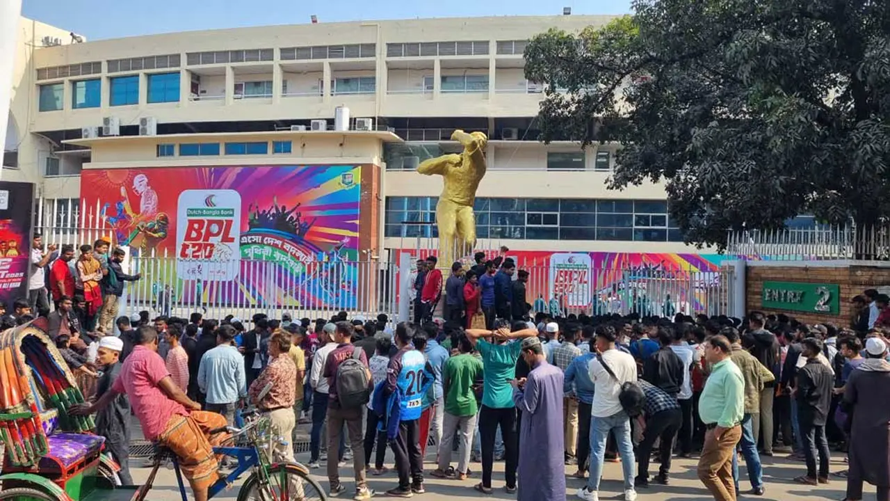 টিকিট সংকট কাটাতে বিসিবির উদ্যোগ, কোথায় বসছে নতুন বুথ