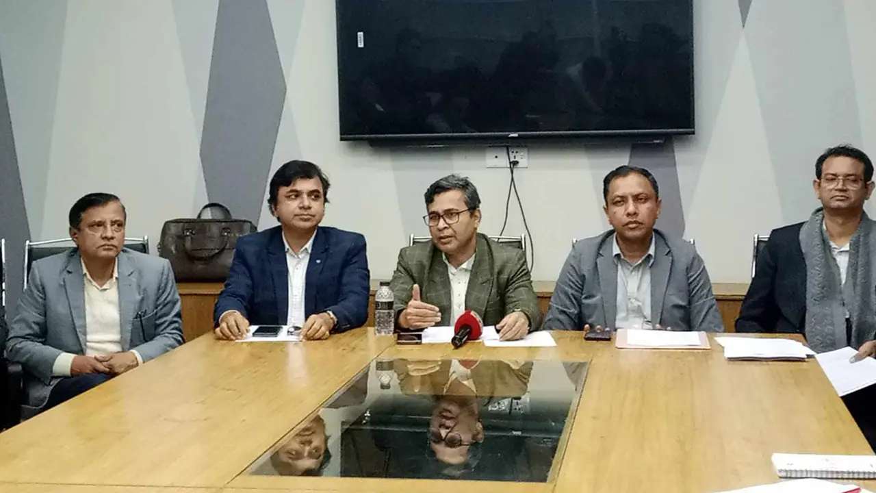ঢাবি সাদা দলের পালটা আহ্বায়ক কমিটি ঘোষণা