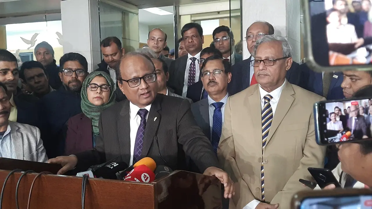 বড় ধরনের দুর্নীতিবাজ শেষ পর্যন্ত যেন ছাড় না পায়, সেই চেষ্টা থাকবে