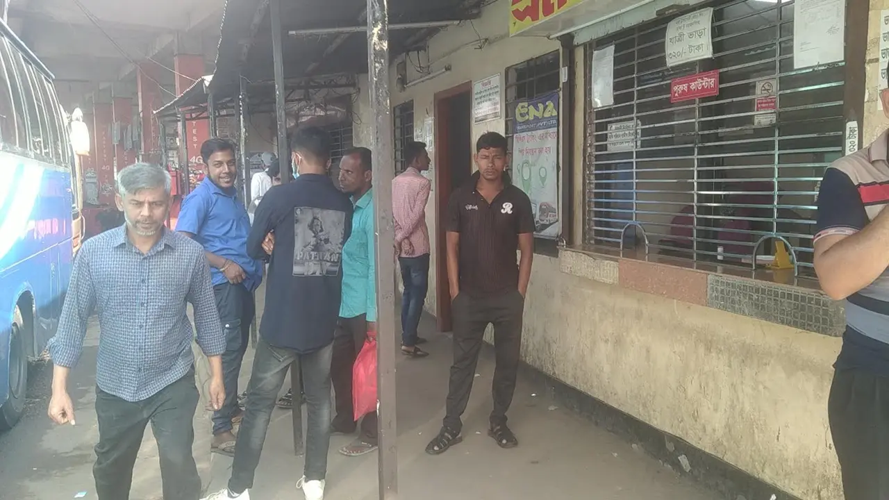 মহাখালী টার্মিনালে বাস কাউন্টার ভাড়া দেওয়া হবে