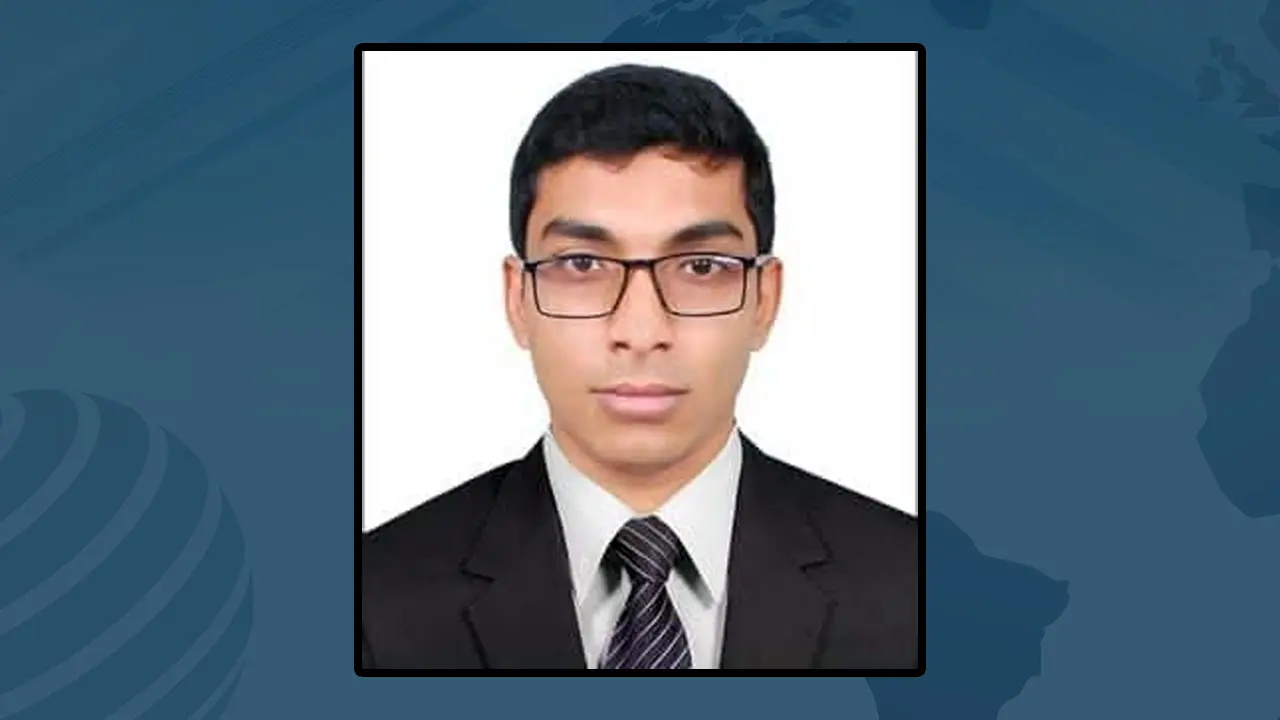 বাবার বয়সী ঠিকাদারকে প্রকাশ্যে চড় মারলেন এসিল্যান্ড
