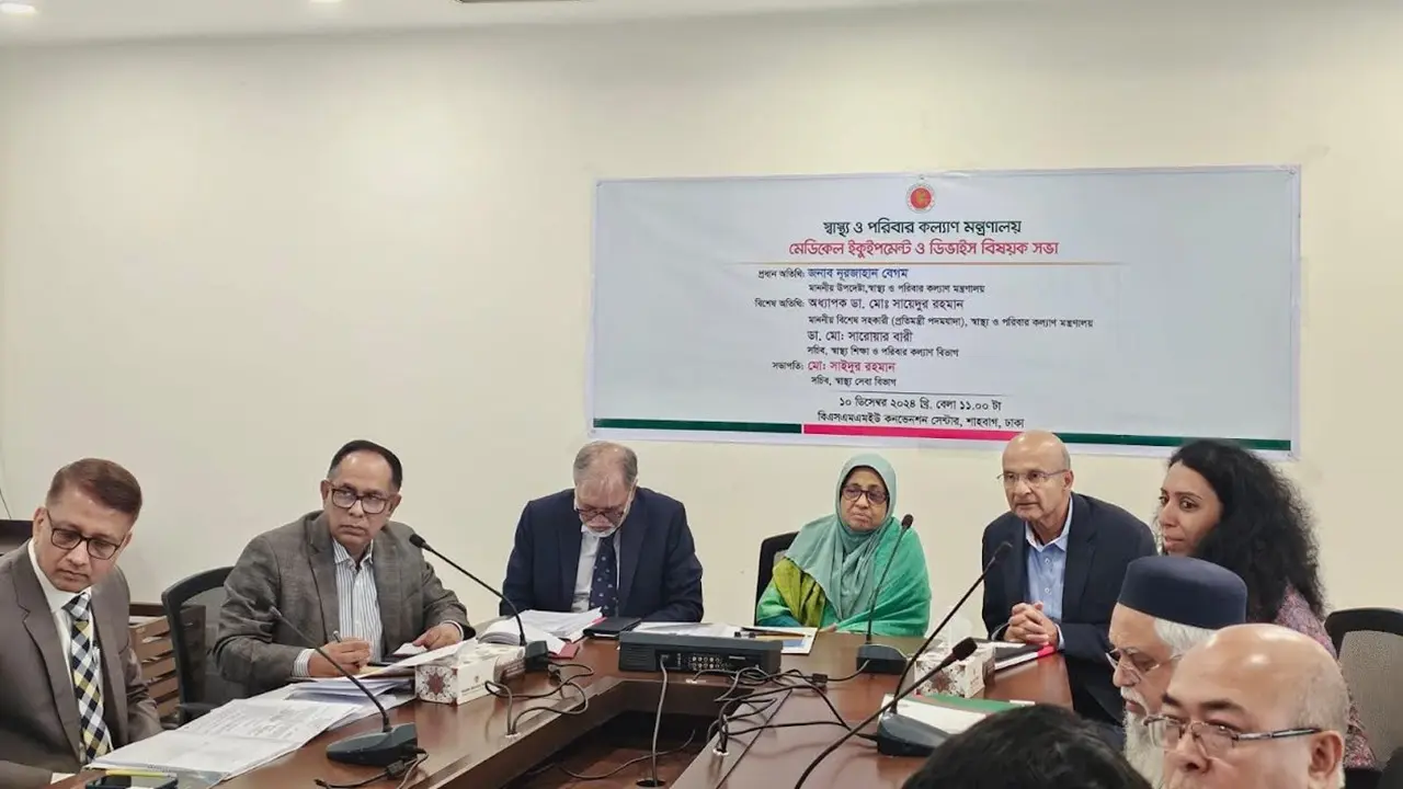 শুধু হাসপাতাল বানিয়ে রোগীর চাপ কমানো সম্ভব নয় : ড. ওমর ইশরাক