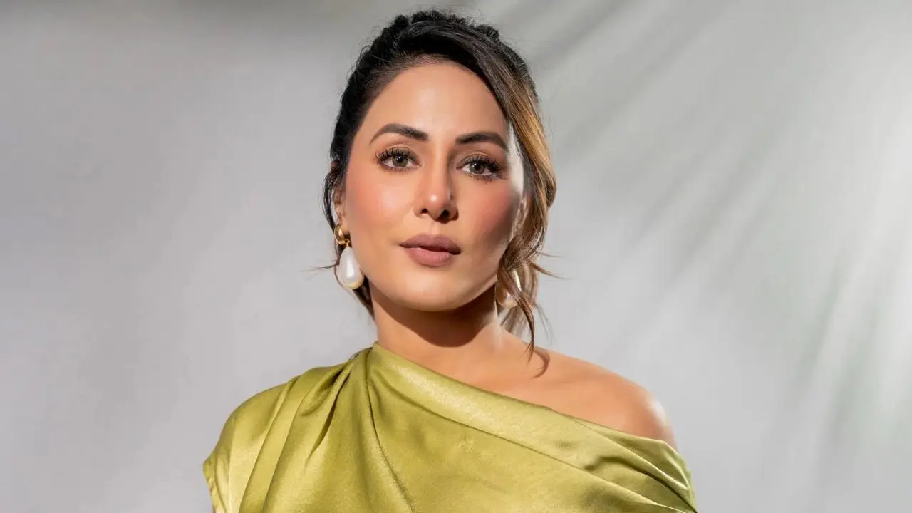 ক্যান্সারে আক্রান্তের মাঝে অভিনয়ে ফিরছেন হিনা খান