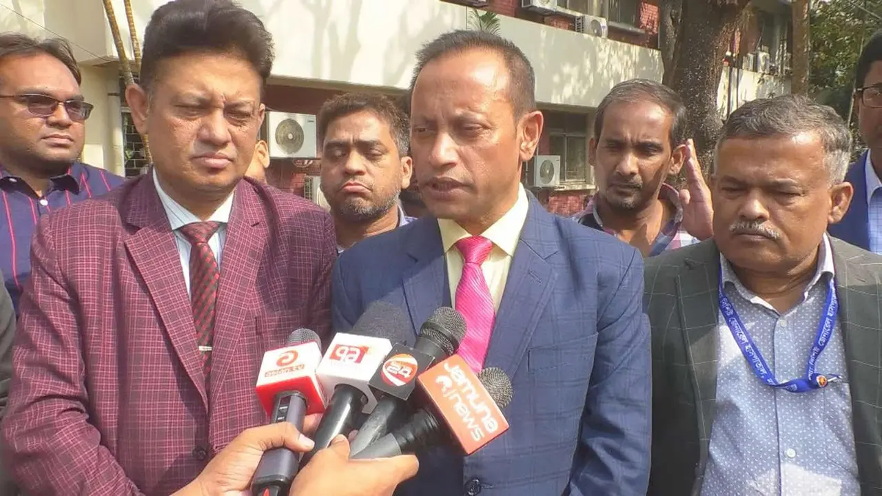 ডেঙ্গু মোকাবিলায় দুই ধরনের ব্যবস্থা নেওয়া হচ্ছে