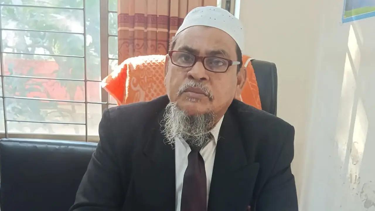 বিচারক নিয়ে অবমাননাকর মন্তব্য : নওগাঁর পিপিকে হাইকোর্টে তলব