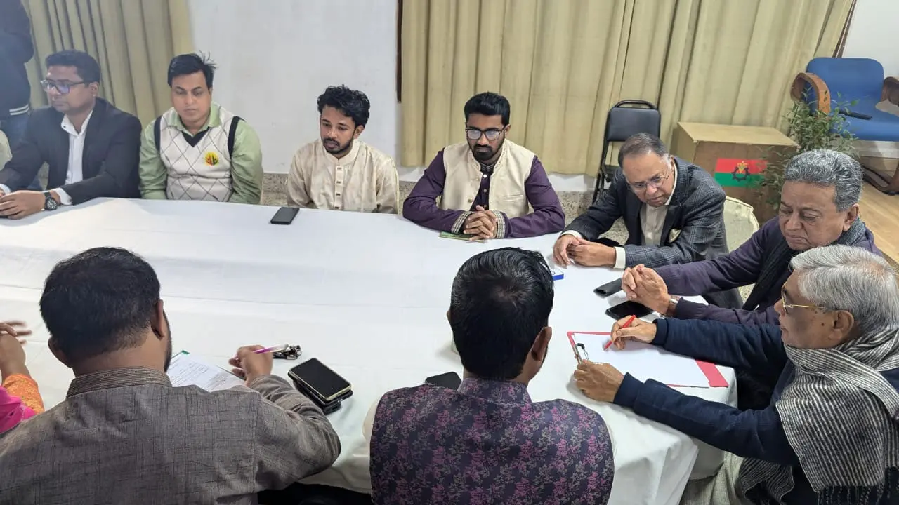 আ.লীগকে পুনর্বাসনকারীদের বিরুদ্ধে গণপ্রতিরোধ গড়ে তুলবো : রাশেদ