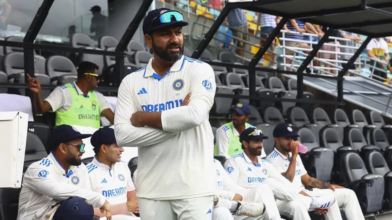 ‘সরে দাঁড়াবেন রোহিত শর্মাও’