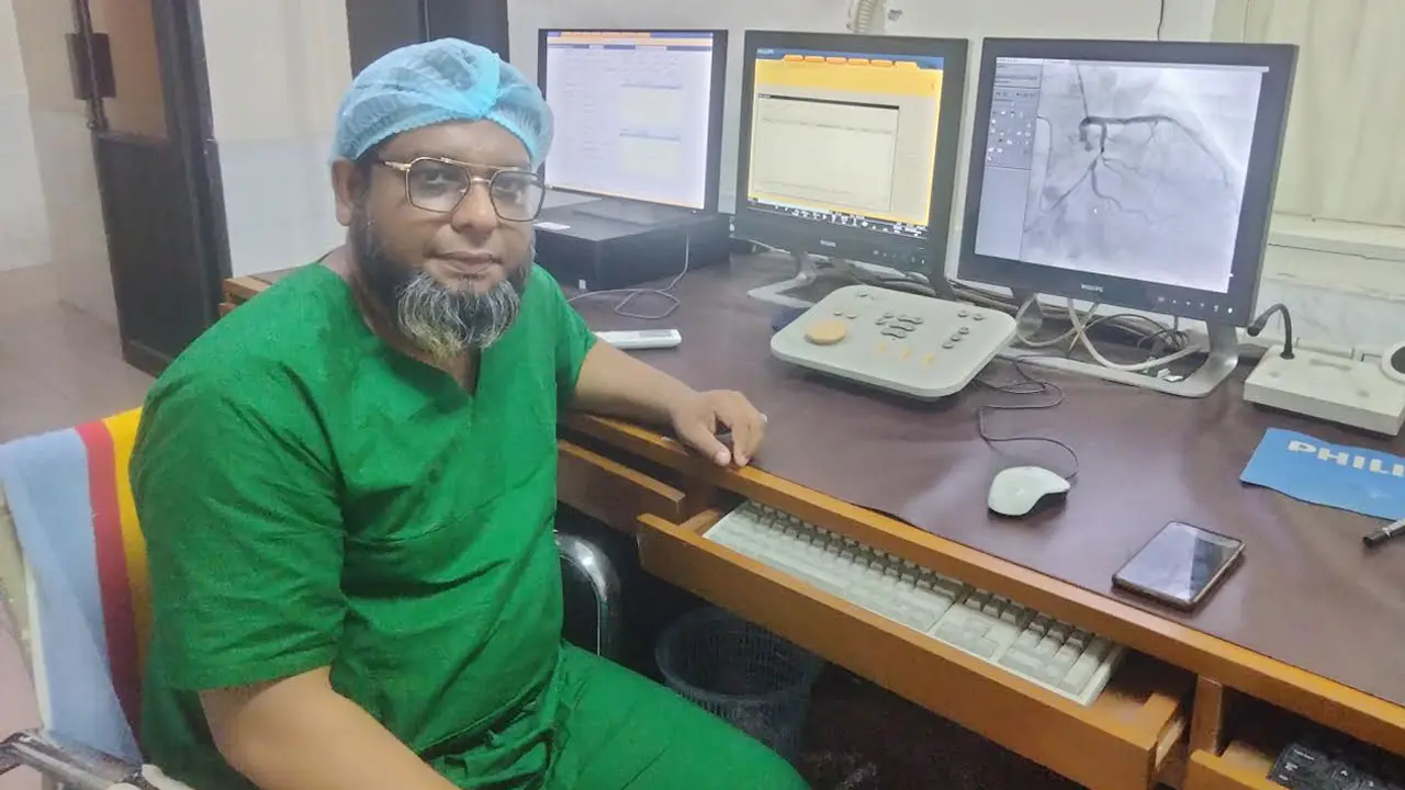 সেই চিকিৎসকের বিরুদ্ধে ওঠা অভিযোগ তদন্তে কমিটি গঠন
