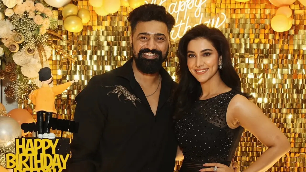 দেবের জন্মদিনে রুক্মিণীর আবেগঘন পোস্ট