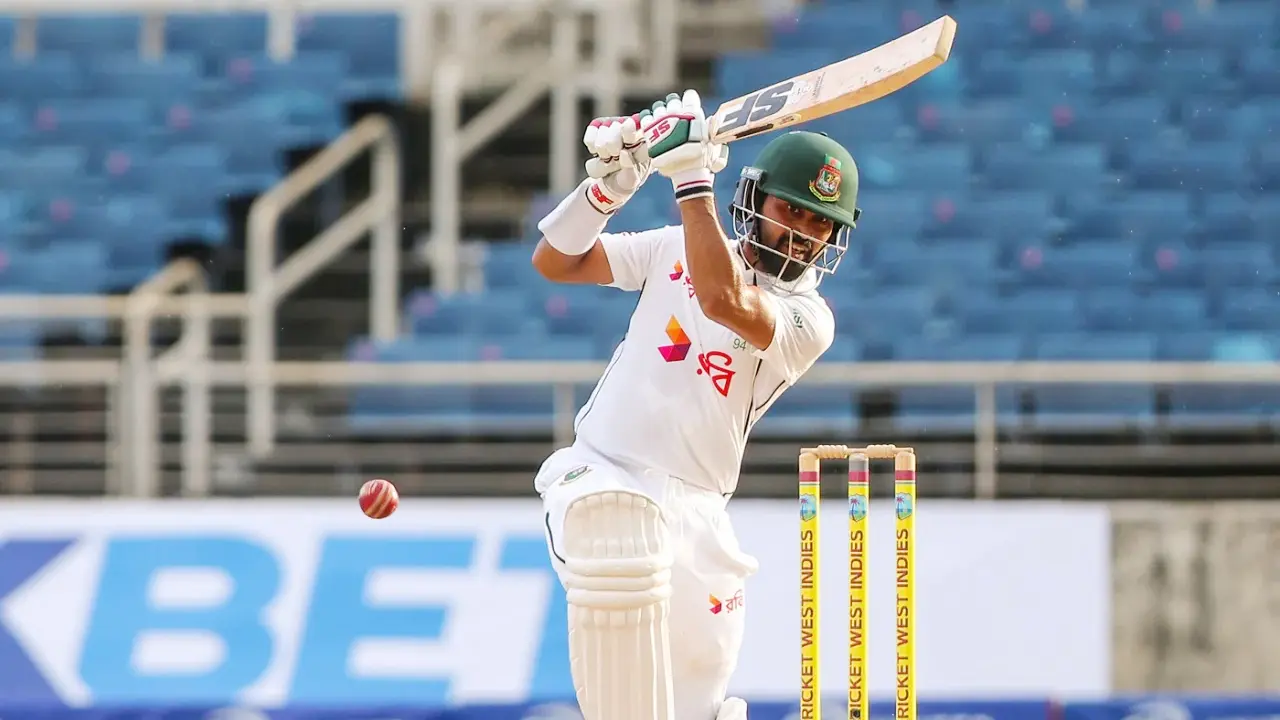 বিপর্যয়ের পর সাদমানের ফিফটি, ৩ ক্যাচ ছাড়ল উইন্ডিজরা 