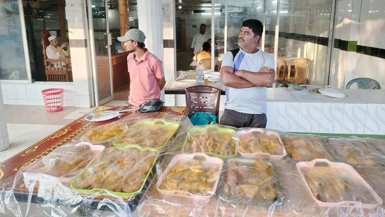 সেন্ট মার্টিনে সীমিত পর্যটক, হতাশ ব্যবসায়ীরা