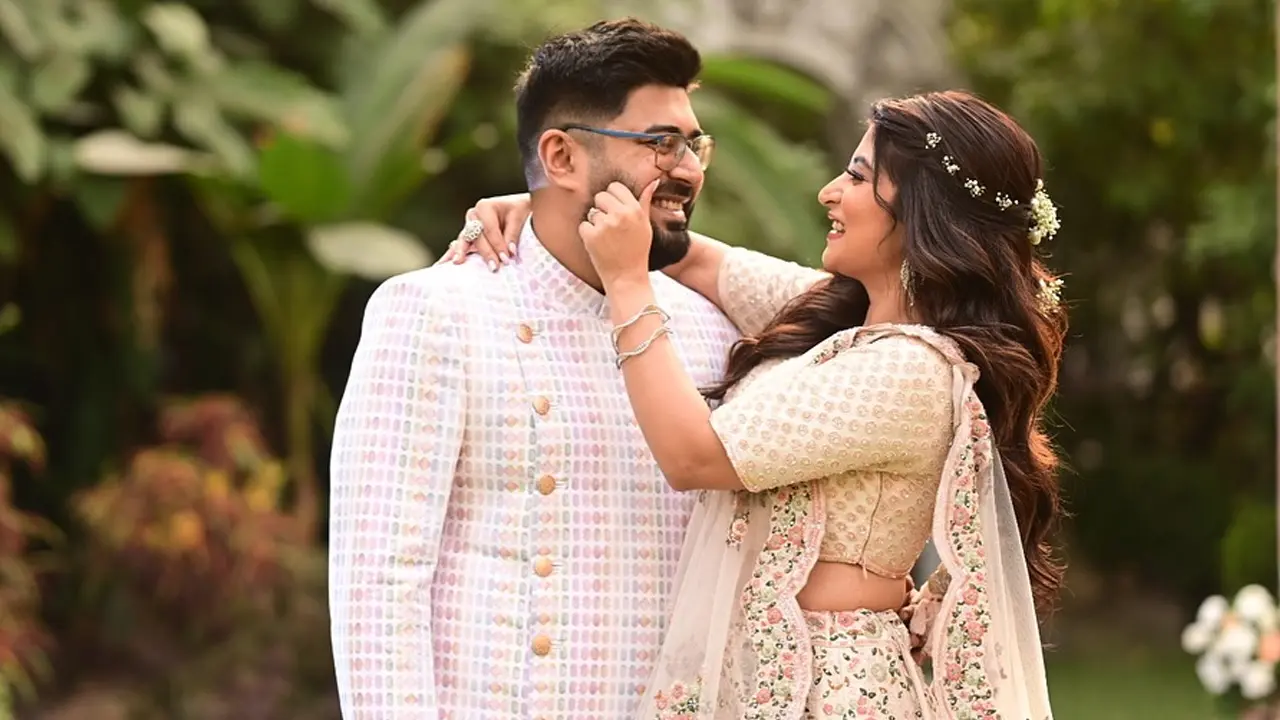 দাম্পত্য জীবনের প্রথম বছর ফিরে দেখতে ইচ্ছে করছে : সন্দীপ্তা সেন