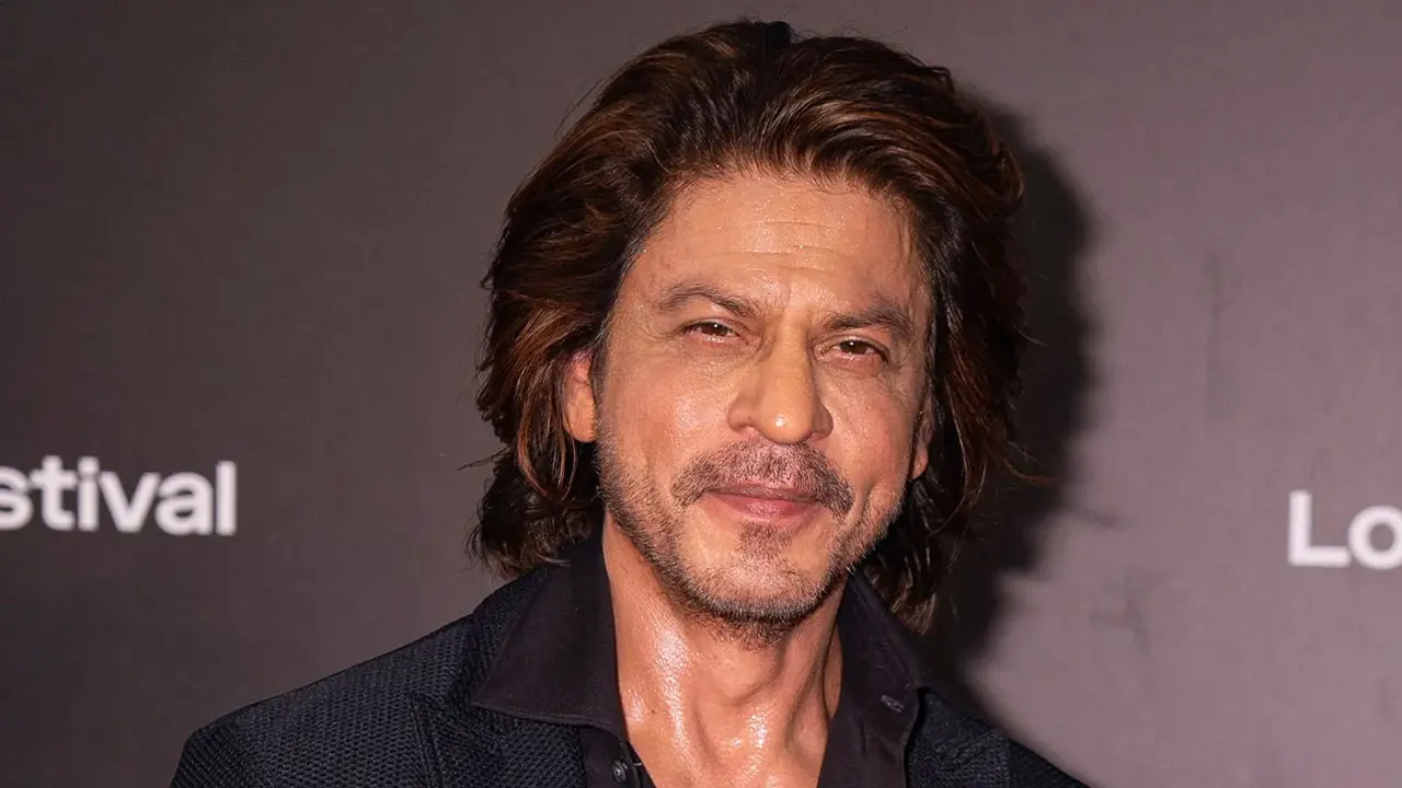 আবারও বিয়ে বাড়িতে নাচলেন শাহরুখ