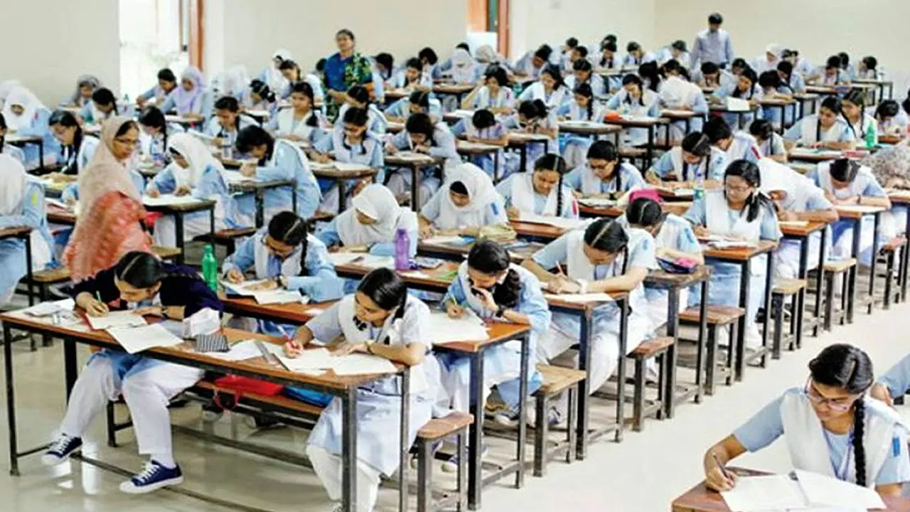 এসএসসির ফরম পূরণের সময় ফের বাড়ল