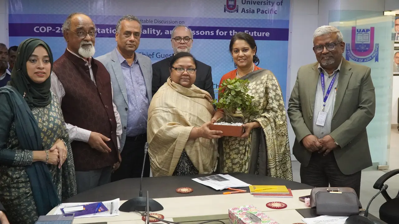 ইউনিভার্সিটি অব এশিয়া প্যাসিফিকে ২৯তম জলবায়ু সম্মেলন নিয়ে আলোচনা