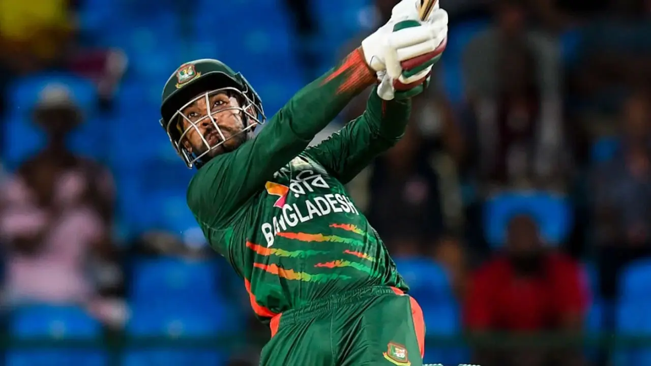 ইমনের ঝোড়ো ব্যাটিংয়ের পর বড় সংগ্রহের পথে বাংলাদেশ