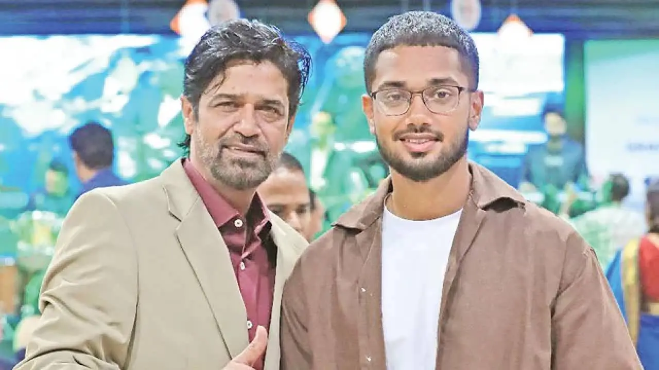 ছেলে ফুটবল দলে, ক্রিকেটার বাবার উচ্ছ্বাস