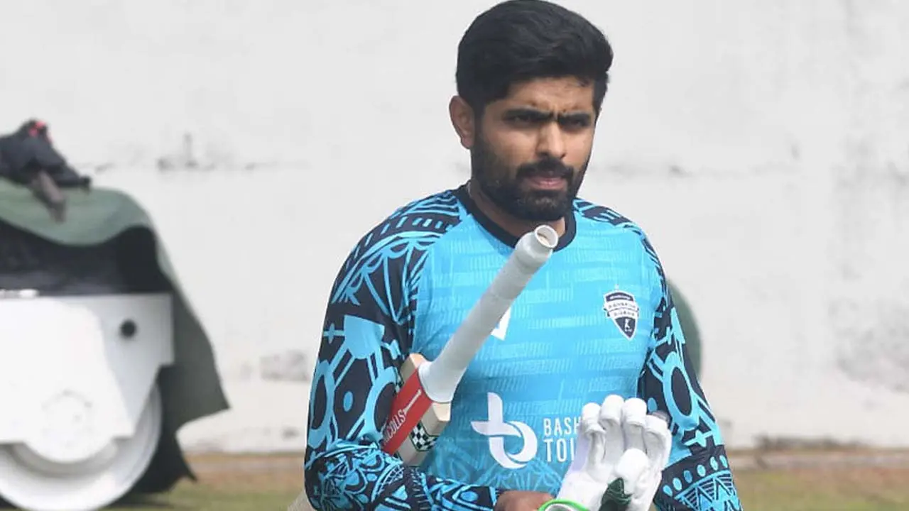 বিপিএল ছাড়ার আগে যে বার্তা দিয়ে গেলেন বাবর