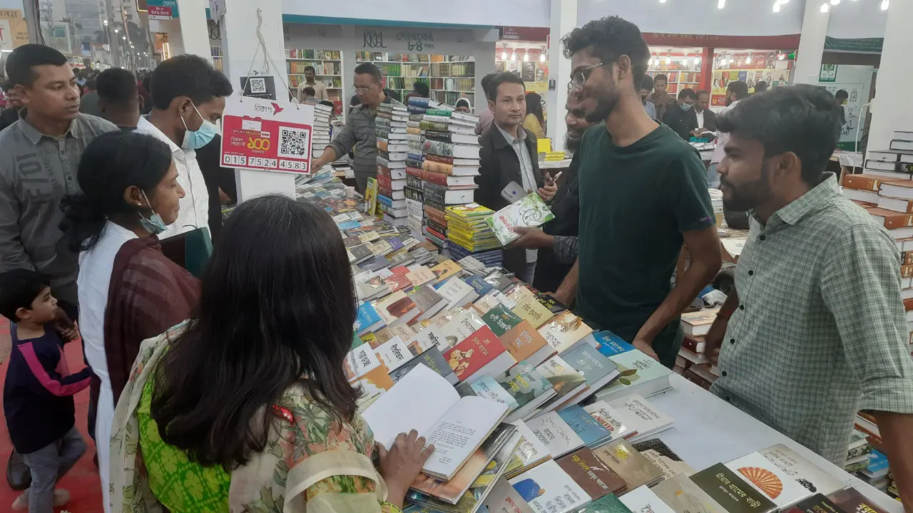 ২৮তম দিনে মেলায় প্রকাশিত হয়েছে নতুন ৮০ বই