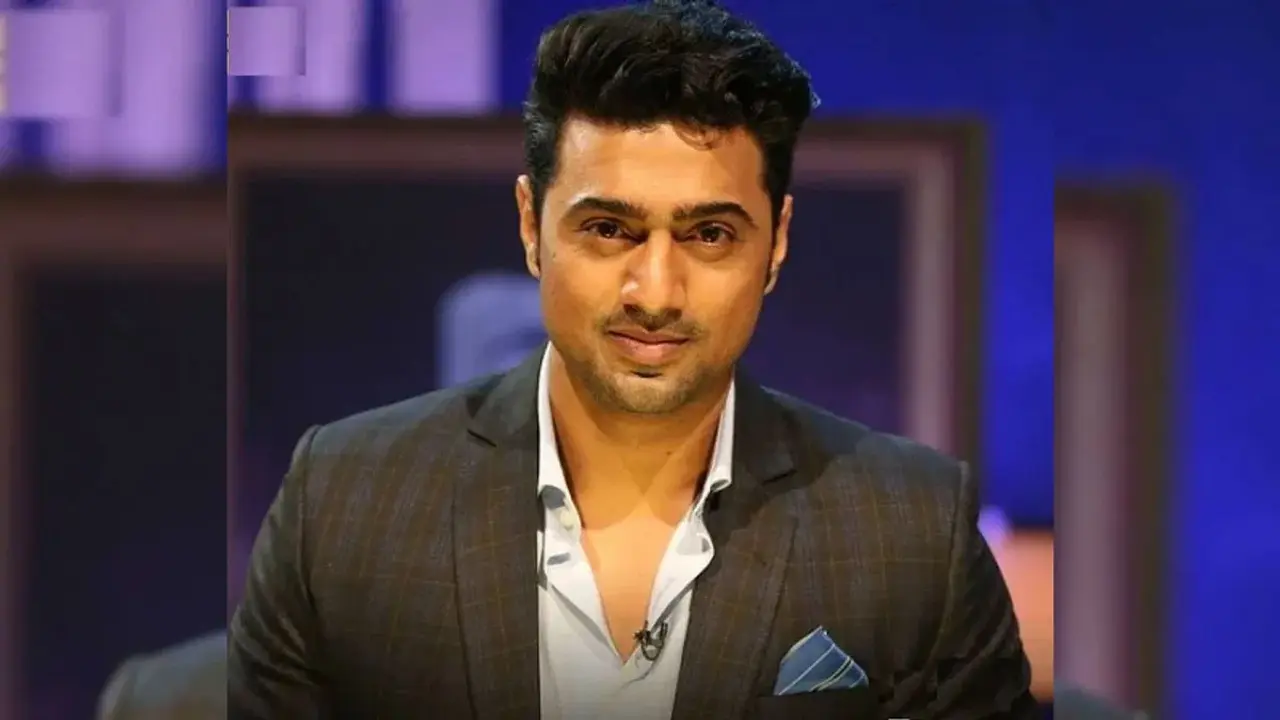 বিলাসবহুল গাড়ি আছে তবুও কেন ট্যাক্সি-অটো চড়েন দেব