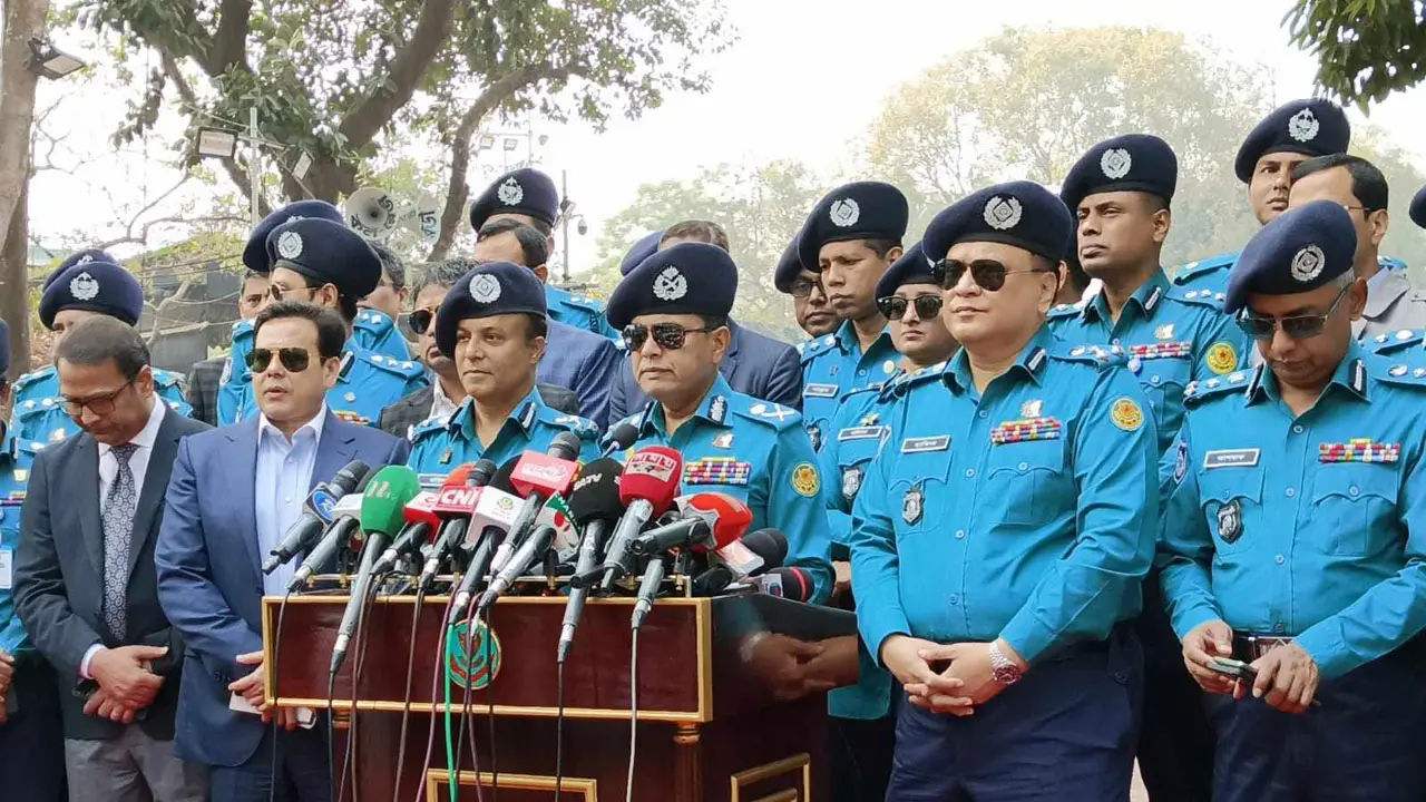 ‘২১শে ফেব্রুয়ারিকে কেন্দ্র করে নিরাপত্তা ঝুঁকি নেই’