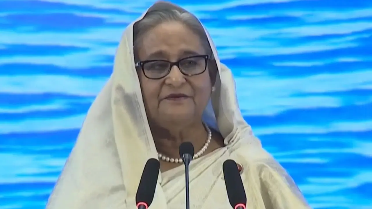 তেল-গ্যাস উত্তোলনের জন্য বিদেশি বিনিয়োগের আহ্বান প্রধানমন্ত্রীর