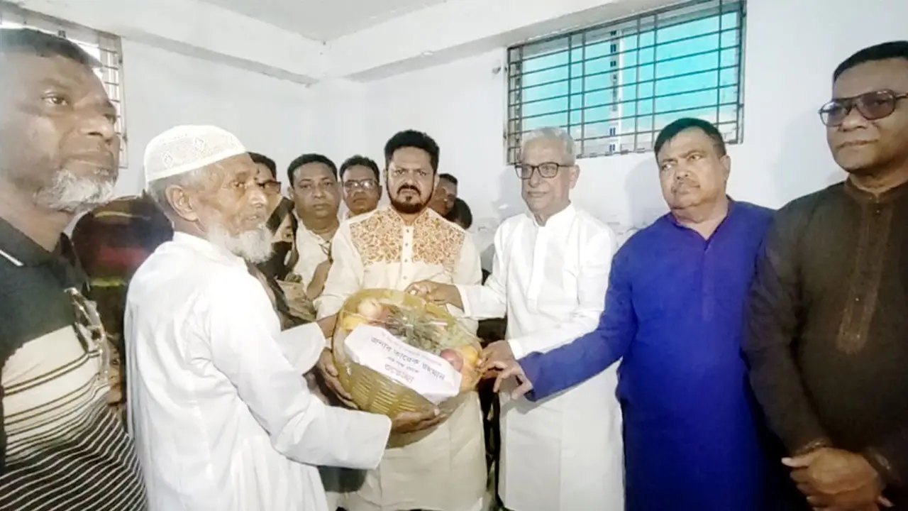 অতীতের যেকোনো সময়ের চেয়ে বিএনপি বেশি শক্তিশালী : ফারুক