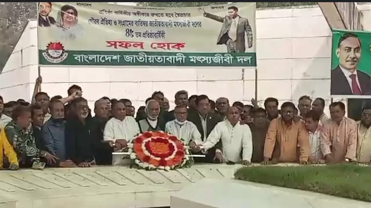 বিএনপি কোনো বিদেশি শক্তি নিয়ে রাজনীতি করে না : মঈন খান