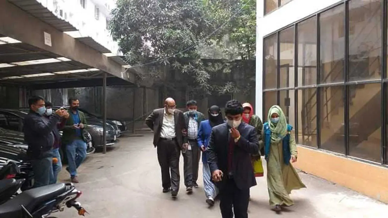 সাজা বাতিল চেয়ে পিকে হালদারের বান্ধবীর হাইকোর্টে আপিল