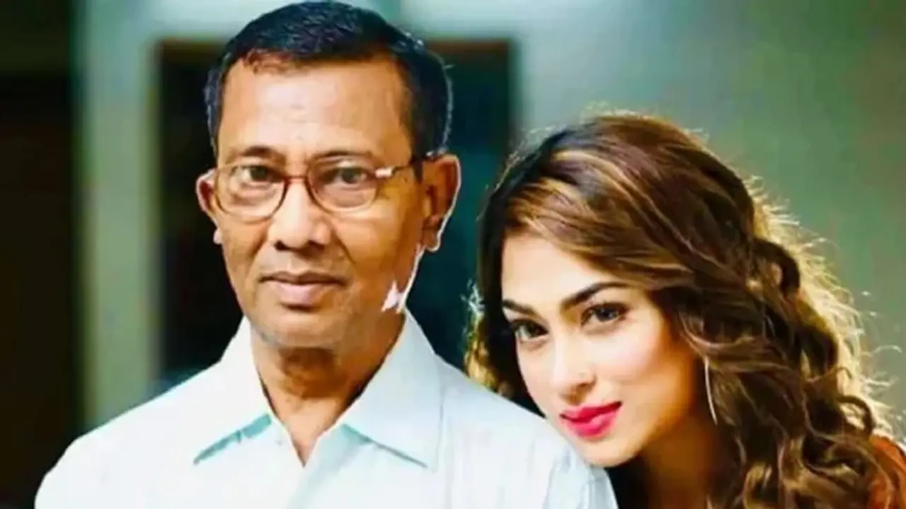 বাবা হারালেন চিত্রনায়িকা পপি
