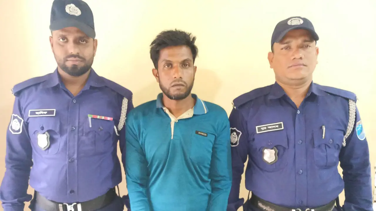 বিদেশ বসে দুই লাখ টাকায় স্ত্রীকে হত্যা করিয়েছেন স্বামী