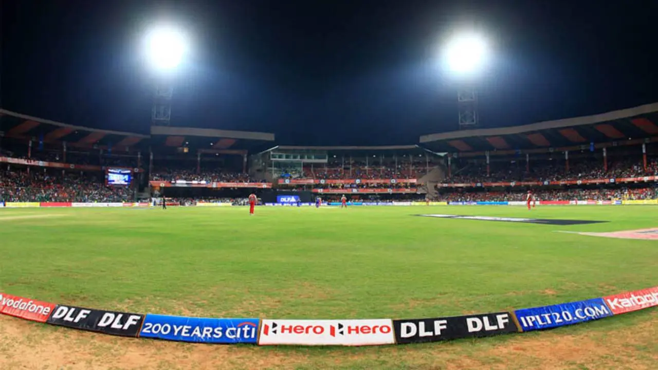 দেনার দায়ে ক্রিকেট স্টেডিয়াম ‘বন্ধ’ কর্তৃপক্ষের 