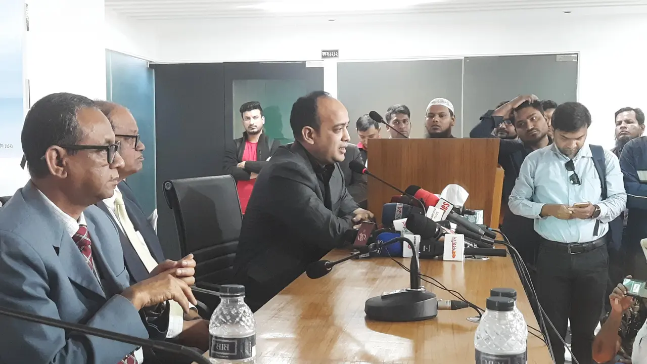 গ্রাহকদের টাকা ফেরতের বিষয়ে যা বলেন ইভ্যালির রাসেল