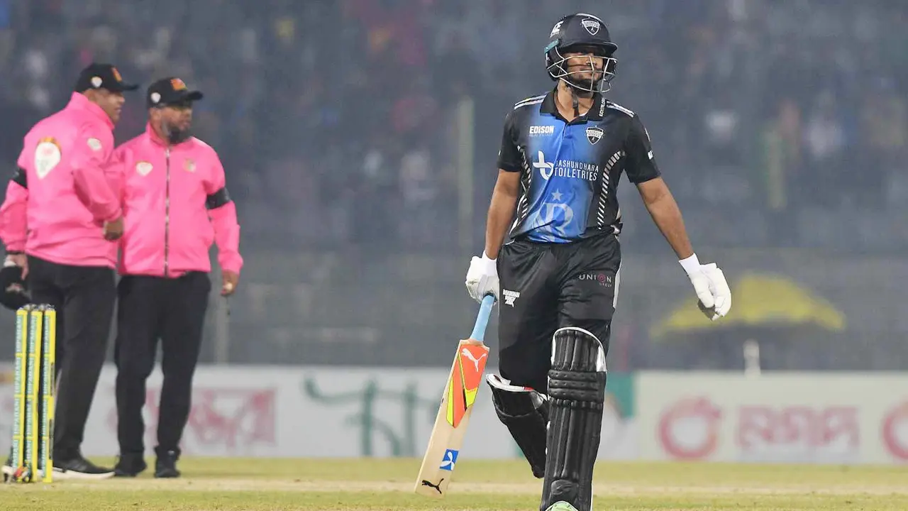 জীবনে প্রথম এমন সমস্যায় পড়লেন সাকিব