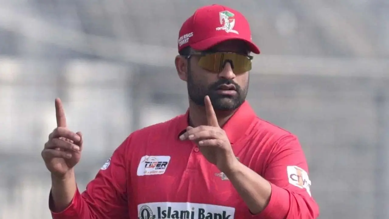 ফটোসেশনে না থাকার ব্যাখ্যা দিলেন তামিম
