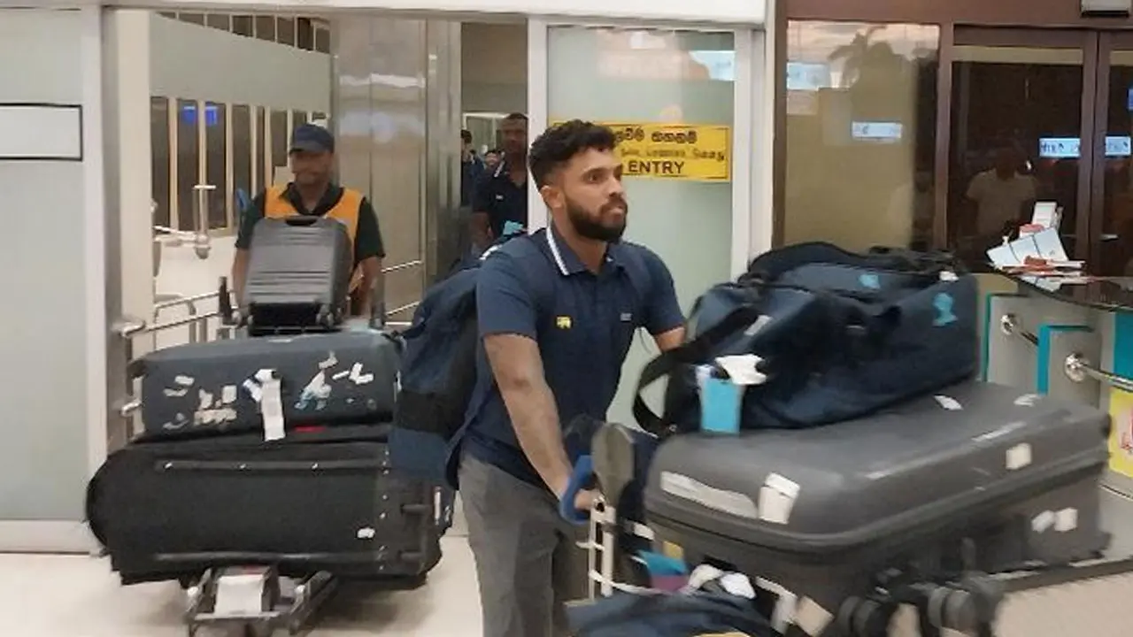 নির্ধারিত সূচির আগেই বাংলাদেশে শ্রীলঙ্কা দল