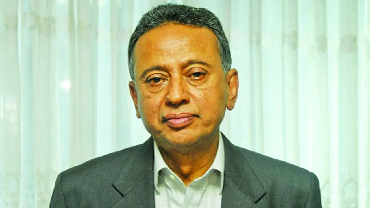 ৪ মামলায় আমীর খসরুর জামিন শুনানি দুপুরে