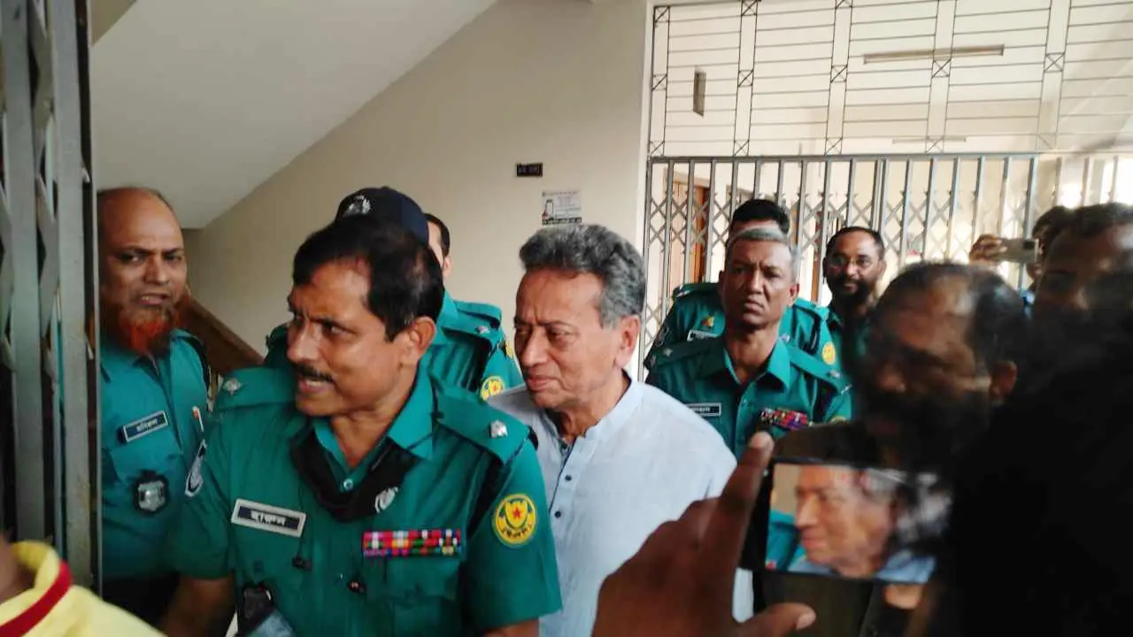 আরও ২ মামলায় আমীর খসরুর জামিন
