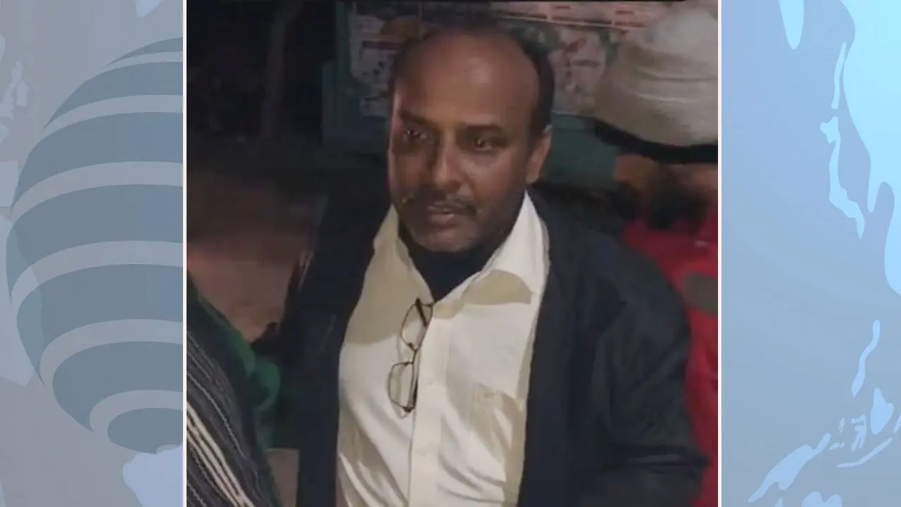 ভোটারদের মাঝে টাকা বিলি করায় আ.লীগ নেতার জেল