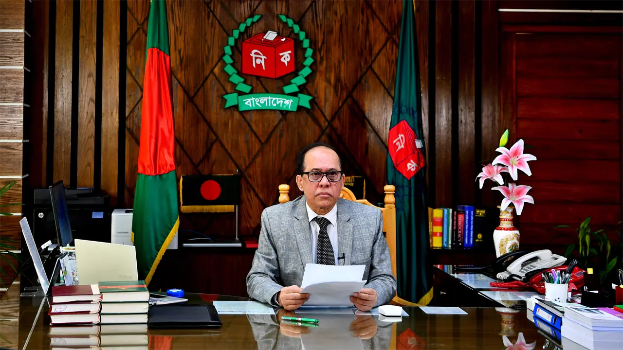 নির্বিঘ্নে কেন্দ্রে এসে ভোটাধিকার প্রয়োগ করুন : সিইসি