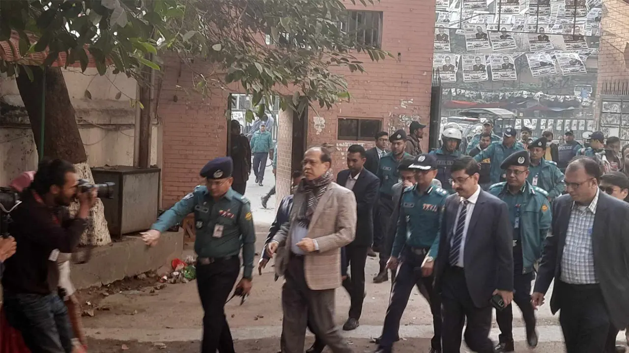 ভোট দিলেন সিইসি